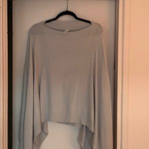 lululemon Forward Flow Cape